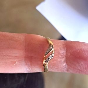 10k yellow gold ring